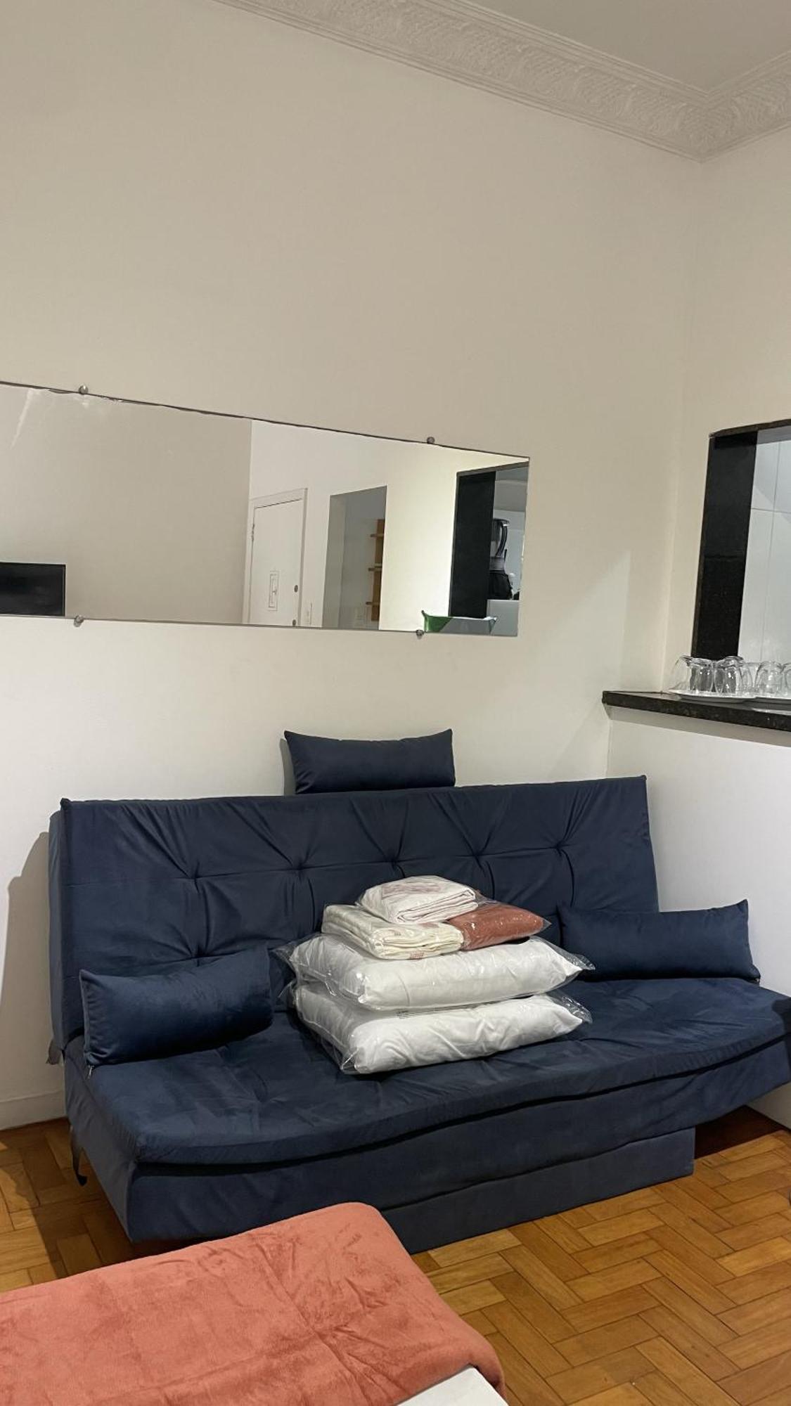 Appartement 1 Block From Copacabana Beach, Whole Apt, Posto 4